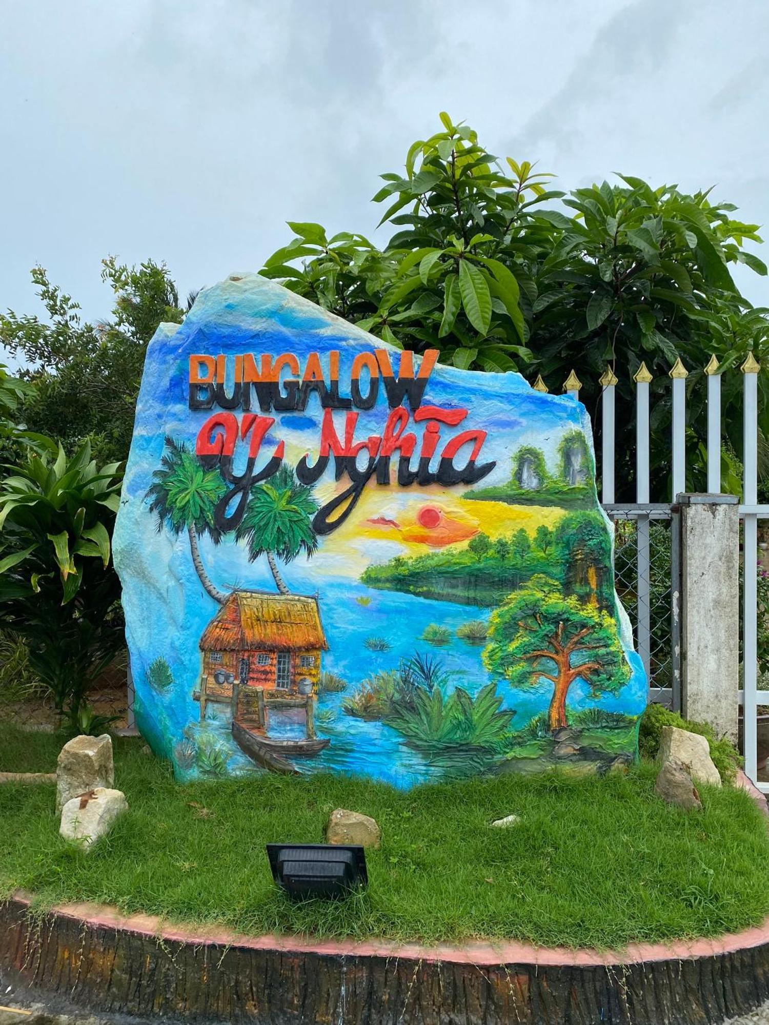 Y Nghia Bungalow Ong Lang Дуонг-Донг Экстерьер фото