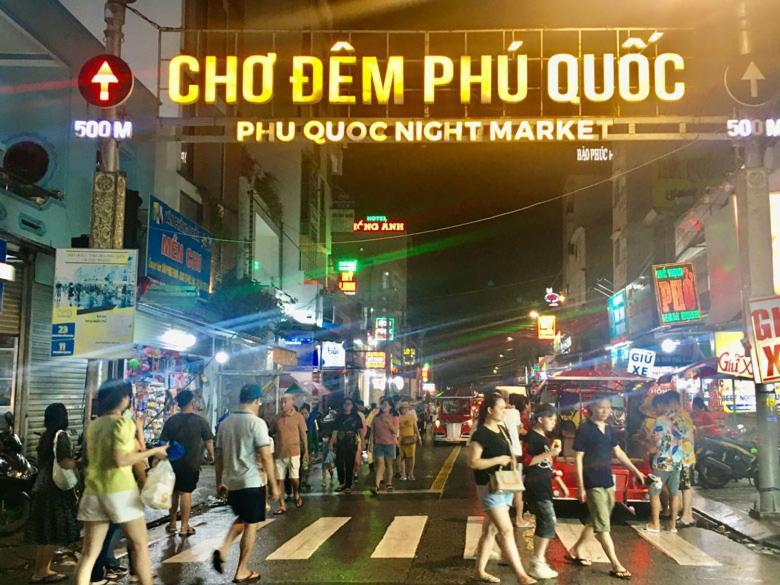 Y Nghia Bungalow Ong Lang Дуонг-Донг Экстерьер фото