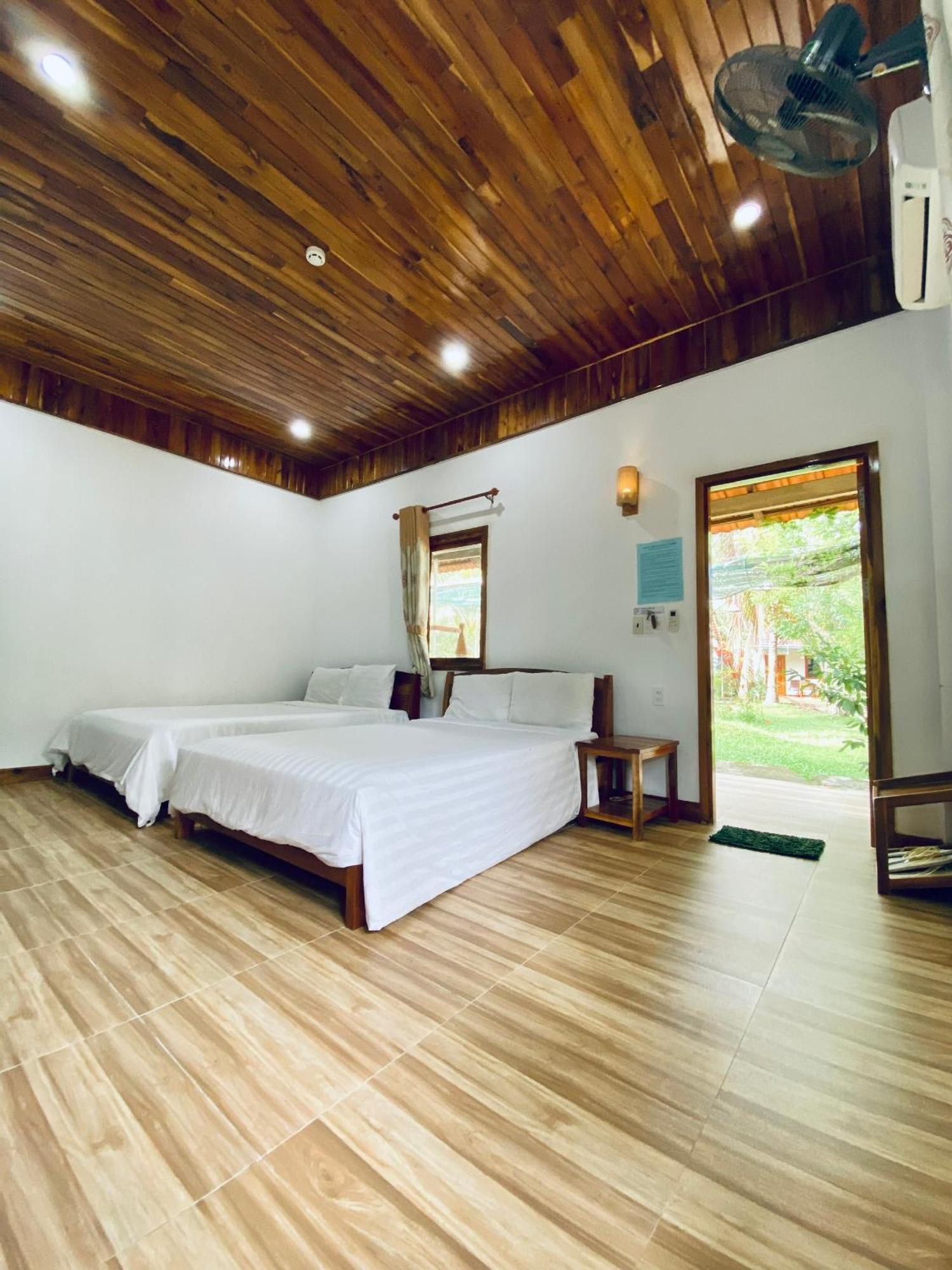 Y Nghia Bungalow Ong Lang Дуонг-Донг Экстерьер фото