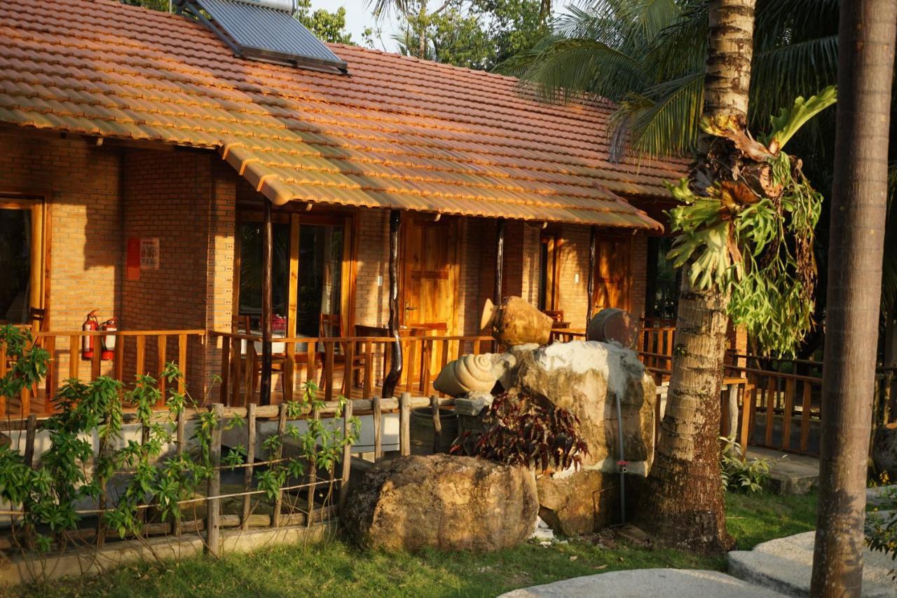 Y Nghia Bungalow Ong Lang Дуонг-Донг Экстерьер фото