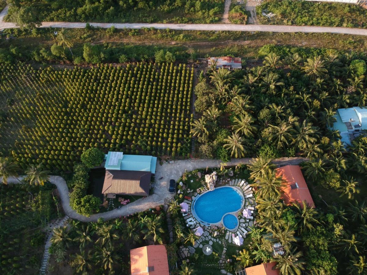 Y Nghia Bungalow Ong Lang Дуонг-Донг Экстерьер фото